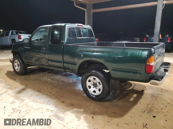 2000 Toyota Tacoma PreRunner with VIN 4TASM92N6YZ657141, listed as a Copart auction lot 43435185 with 103,933 mi miles and Salvage title. Bid and sale history available at DreamBid. Image 2.