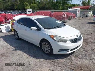 2016 Kia Forte LX z VIN KNAFX4A65G5583272, wystawiony jako IAAI lot #42086277 z przebiegiem 103 933 mil mil oraz . Historia ofert i sprzedaży dostępna na DreamBid. Obrazek 1.