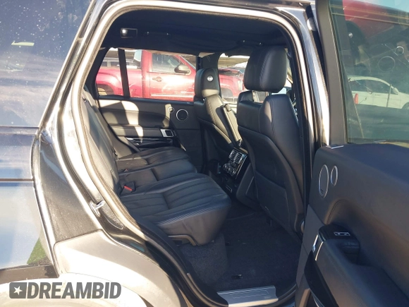 2015 Land Rover Range Rover Supercharged z VIN SALGS2TF1FA240478, wystawiony jako IAAI lot #41333524 z przebiegiem 72 110 mil mil oraz . Historia ofert i sprzedaży dostępna na DreamBid. Obrazek 8.