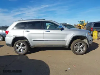 2012 Jeep Grand Cherokee Overland with VIN 1C4RJFCTXCC201422, listed as a IAAI auction lot 41283376 with 93,736 mi miles. Bid and sale history available at carsss.com. Image 13.