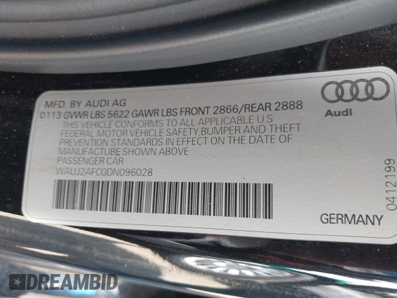 2013 Audi S6 Prestige with VIN WAUJ2AFC0DN096028, listed as a IAAI auction lot 41817347 with 132,992 mi miles. Bid and sale history available at carsss.com. Image 9.