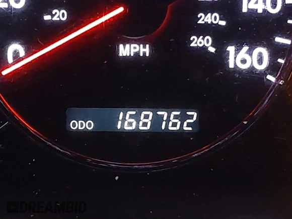 2010 Toyota Avalon XL with VIN 4T1BK3DB1AU362862, listed as a IAAI auction lot 41539466 with 168,762 mi miles and . Bid and sale history available at carsss.com. Image 16.