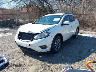 2015 Nissan Murano S z VIN 5N1AZ2MH9FN230424, wystawiony jako IAAI lot #41661722 z przebiegiem 104 475 mil mil oraz . Historia ofert i sprzedaży dostępna na DreamBid. Obrazek 21.