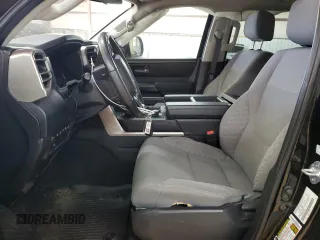 2022 Toyota Tundra 2WD SR5 with VIN 5TFLA5AB8NX018333, listed as a Copart auction lot 49630785 with 44,582 mi miles and Salvage Title. Bid and sale history available at carsss.com. Image 7.