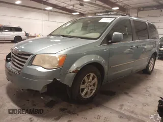 2010 Chrysler Town & Country Touring with VIN 2A4RR5D12AR344895, listed as a IAAI auction lot 41791990 with 259,541 mi miles. Bid and sale history available at carsss.com. Image 2.