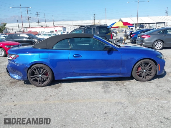 2024 BMW 4 Series M440i with VIN WBA53AT0XRCP24298, listed as a IAAI auction lot 41648187 with Not Provided miles and . Bid and sale history available at carsss.com. Image 14.
