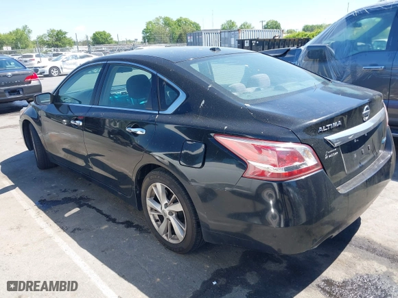 2013 Nissan Altima 2.5 SV with VIN 1N4AL3AP4DC183454, listed as a IAAI auction lot 42060944 with 126,896 mi miles. Bid and sale history available at carsss.com. Image 3.