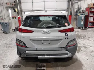 2023 Hyundai Kona SE with VIN KM8K2CAB2PU013965, listed as a IAAI auction lot 41572552 with 39,557 mi miles. Bid and sale history available at carsss.com. Image 16.