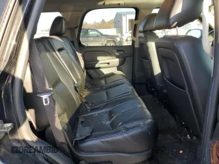 2014 GMC Yukon SLT with VIN 1GKS2CE02ER211527, listed as a Copart auction lot 84617034 with 173,977 mi miles and Salvage Title. Bid and sale history available at DreamBid. Image 12.