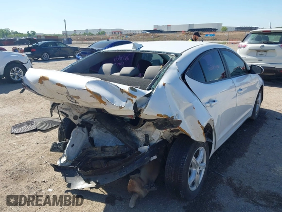 2017 Hyundai Elantra SE with VIN 5NPD74LF0HH205885, listed as a IAAI auction lot 42238049 with 136,767 mi miles and . Bid and sale history available at DreamBid. Image 4.