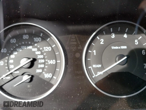 2017 BMW X1 sDrive28i with VIN WBXHU7C30H5H37516, listed as a Copart auction lot 68677332 with 0 mi miles. Bid and sale history available at carsss.com. Image 9.