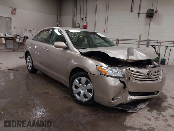 2007 Toyota Camry CE with VIN 4T1BE46K67U182991, listed as a IAAI auction lot 41794328 with 138,354 mi miles. Bid and sale history available at carsss.com. Image 1.