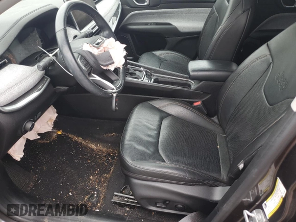 2022 Jeep Compass Latitude Lux with VIN 3C4NJDFB7NT203531, listed as a Copart auction lot 58261785 with 17,525 mi miles and Salvage title. Bid and sale history available at DreamBid. Image 7.