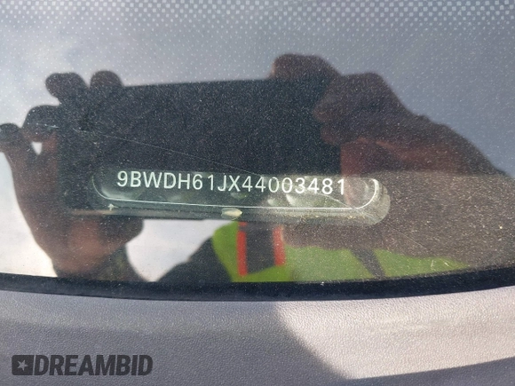 2004 Volkswagen GTI с VIN 9BWDH61JX44003481, выставлен на аукционе IAAI как лот 42378077 с пробегом 187 791 миль миль и . История ставок и продаж доступна на DreamBid. Изображение 14.