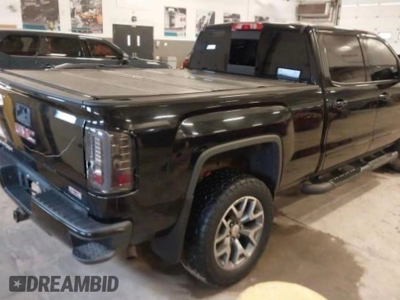 2017 GMC Sierra 1500 SLT z VIN 3GTU2NEC8HG512138, wystawiony jako Copart lot #58624055 z przebiegiem 120 000 mil mil oraz Czysty tytuł • Clean title. Historia ofert i sprzedaży dostępna na DreamBid. Obrazek 4.