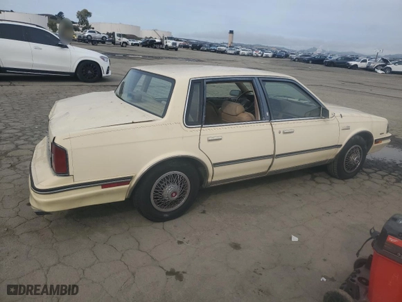 1986 Oldsmobile Cutlass Ciera Brougham with VIN 1G3AM19W1GD373914, listed as a Copart auction lot 45536785 with NaN miles and Salvage Title. Bid and sale history available at carsss.com. Image 3.