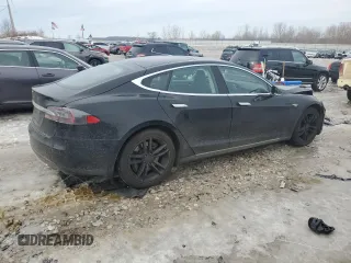 2013 Tesla Model S with VIN 5YJSA1CN8DFP27459, listed as a Copart auction lot 45962835 with Not Provided miles and Salvage Title. Bid and sale history available at DreamBid. Image 3.