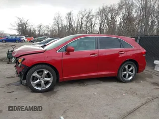 2010 Toyota Venza with VIN 4T3ZK3BB4AU023277, listed as a IAAI auction lot 41790216 with 300,438 mi miles. Bid and sale history available at carsss.com. Image 14.