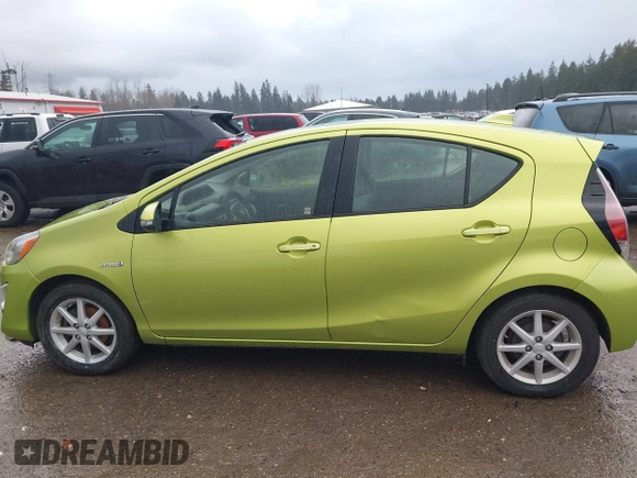 2015 Toyota Prius One with VIN JTDKDTB32F1087117, listed as a IAAI auction lot 41594117 with Not Provided miles and . Bid and sale history available at carsss.com. Image 14.