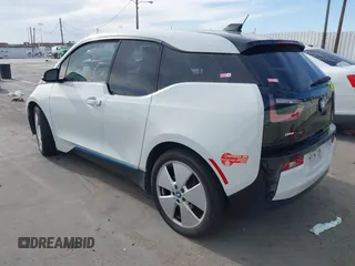 2015 BMW i3 z VIN WBY1Z2C51FV286626, wystawiony jako IAAI lot #41948522 z przebiegiem 106 060 mil mil oraz . Historia ofert i sprzedaży dostępna na DreamBid. Obrazek 3.