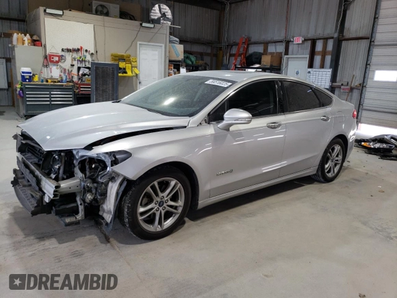 2016 Ford Fusion Titanium Hybrid with VIN 3FA6P0RUXGR355351, listed as a Copart auction lot 56516025 with 117,964 mi miles and Salvage title. Bid and sale history available at DreamBid. Image 1.