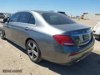 2017 Mercedes-Benz E-Class E 300 Luxury with VIN WDDZF4JB7HA109242, listed as a IAAI auction lot 41754605 with 90,233 mi miles. Bid and sale history available at carsss.com. Image 3.