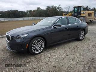 2024 BMW 5 Series 530i xDrive with VIN WBA53FJ06RCR51813, listed as a Copart auction lot 88337015 with 22,646 mi miles and Clean Title. Bid and sale history available at carsss.com. Image 1.