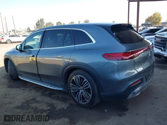 2023 Mercedes-Benz EQS 450+ z VIN 4JGDM2DB2PA001888, wystawiony jako IAAI lot #40797020 z przebiegiem 26 118 mil mil oraz . Historia ofert i sprzedaży dostępna na DreamBid. Obrazek 14.