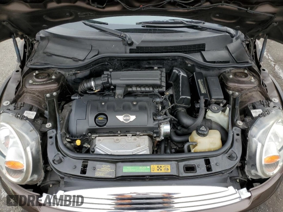 2009 MINI Convertible с VIN WMWMR335X9TU96627, выставлен на аукционе Copart как лот 86551094 с пробегом 91 843 миль миль и Чистый • Clean title. История ставок и продаж доступна на DreamBid. Изображение 11.