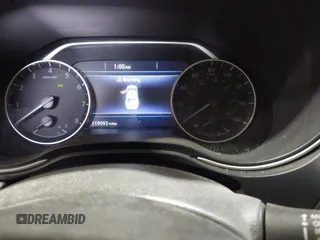 2016 Nissan Maxima SV z VIN 1N4AA6AP8GC431166, wystawiony jako IAAI lot #41973524 z przebiegiem 119 093 mil mil oraz . Historia ofert i sprzedaży dostępna na DreamBid. Obrazek 7.