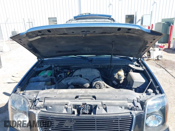 2007 GMC Yukon SLE with VIN 1GKFC13037R177798, listed as a IAAI auction lot 42031747 with 222,204 mi miles and . Bid and sale history available at DreamBid. Image 10.
