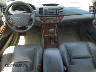 2005 Toyota Camry LE with VIN 4T1BF30K95U085720, listed as a Copart auction lot 56505775 with 161,151 mi miles and Clean Title. Bid and sale history available at DreamBid. Image 8.