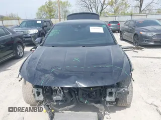 2023 Volkswagen Jetta GLI Autobahn z VIN 3VW2T7BU2PM054137, wystawiony jako IAAI lot #42029063 z przebiegiem 17 456 mil mil oraz . Historia ofert i sprzedaży dostępna na DreamBid. Obrazek 13.