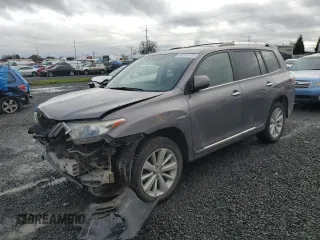 2012 Toyota Highlander Hybrid Limited with VIN JTEDC3EH9C2006831, listed as a Copart auction lot 82514713 with 179,737 mi miles and Salvage Title. Bid and sale history available at carsss.com. Image 1.