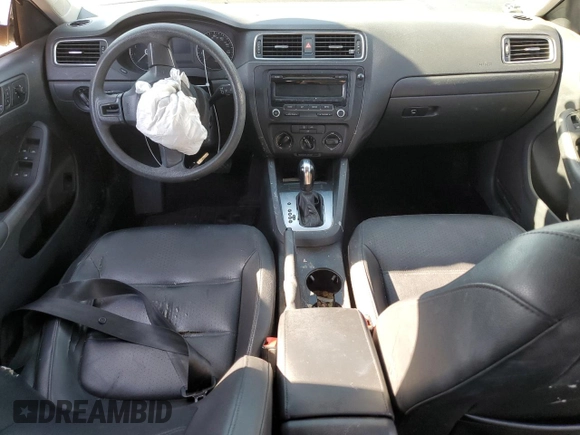 2014 Volkswagen Jetta SE with VIN 3VWD17AJ0EM423581, listed as a Copart auction lot 57253094 with 126,610 mi miles and Salvage title. Bid and sale history available at DreamBid. Image 8.