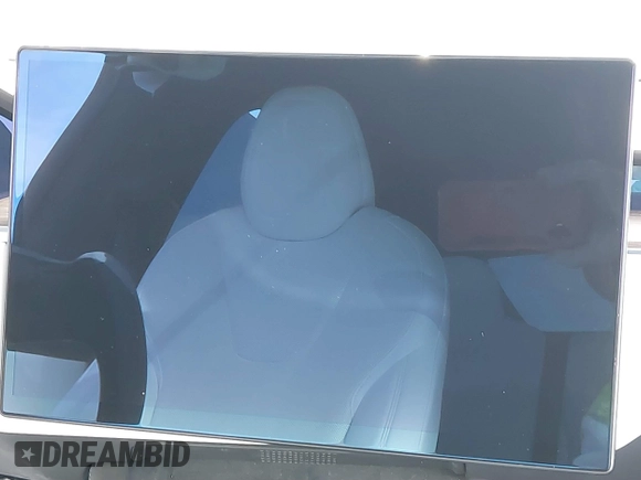 2022 Tesla Model X with VIN 7SAXCDE58NF341112, listed as a IAAI auction lot 41632491 with Not Provided miles and . Bid and sale history available at DreamBid. Image 7.