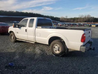 2015 Ford F-250 XLT with VIN 1FT7X2AT7FEB02549, listed as a Copart auction lot 86970034 with 130,042 mi miles and Salvage title. Bid and sale history available at DreamBid. Image 2.