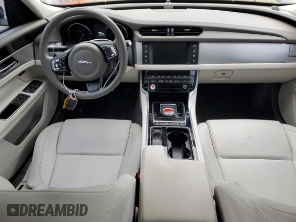 2016 Jaguar XF 35t Premium with VIN SAJBD4BV9GCY10752, listed as a Copart auction lot 44210255 with 103,745 mi miles and Salvage Title. Bid and sale history available at carsss.com. Image 8.