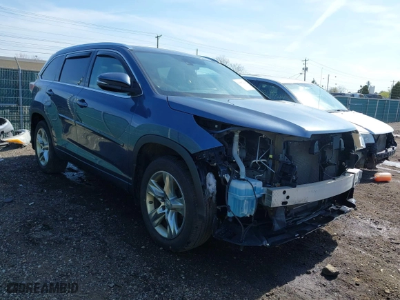 2015 Toyota Highlander Limited with VIN 5TDDKRFH6FS186386, listed as a IAAI auction lot 41987264 with 165,076 mi miles. Bid and sale history available at carsss.com. Image 1.