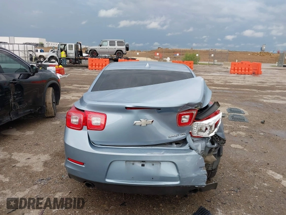 2013 Chevrolet Malibu LTZ with VIN 1G11H5SA0DU109940, listed as a IAAI auction lot 42106086 with 205,634 mi miles and . Bid and sale history available at DreamBid. Image 16.