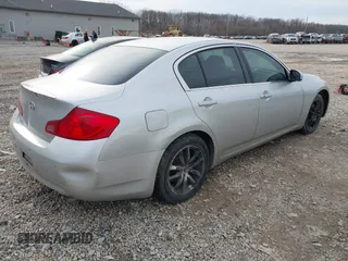 2007 Infiniti G35 Sedan G35x with VIN JNKBV61F37M801054, listed as a IAAI auction lot 41834698 with 192,953 mi miles. Bid and sale history available at carsss.com. Image 4.