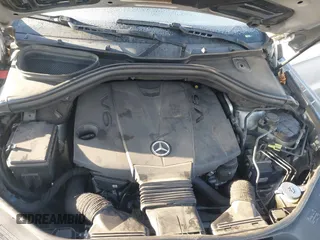 2015 Mercedes-Benz GL-Class GL 350 BlueTEC with VIN 4JGDF2EE4FA449373, listed as a IAAI auction lot 41164029 with 193,092 mi miles. Bid and sale history available at carsss.com. Image 10.