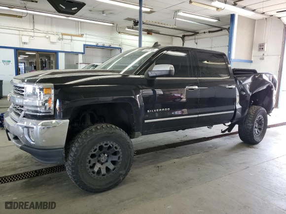 2018 Chevrolet Silverado 1500 LTZ with VIN 3GCUKSER4JG327481, listed as a Copart auction lot 60287684 with 54,004 mi miles and Salvage Title. Bid and sale history available at carsss.com. Image 1.