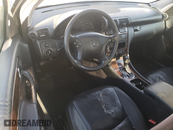 2004 Mercedes-Benz C 240 с VIN WDBRF61J74E015280, выставлен на аукционе Copart как лот 42231125 с пробегом 196 521 миль миль и Списание • Salvage title. История ставок и продаж доступна на DreamBid. Изображение 8.