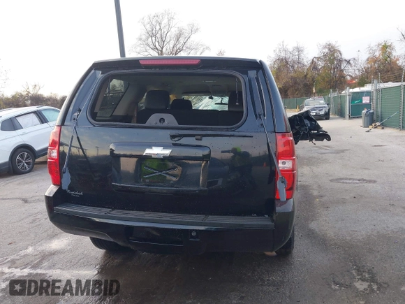 2011 Chevrolet Tahoe Commercial с VIN 1GNLC2E08BR237480, выставлен на аукционе IAAI как лот 40892503 с пробегом 131 015 миль миль и . История ставок и продаж доступна на DreamBid. Изображение 17.