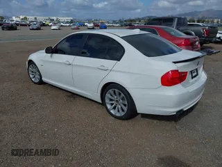 2011 BMW 3 Series 328i with VIN WBAPH5G53BNM80849, listed as a IAAI auction lot 41942772 with 84,876 mi miles. Bid and sale history available at carsss.com. Image 3.