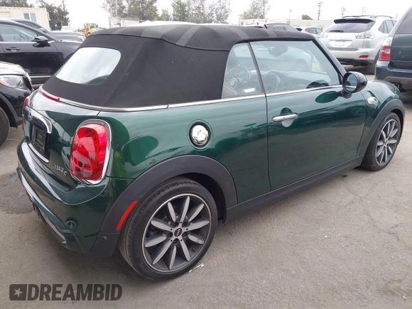 2019 MINI Convertible Cooper S z VIN WMWWG9C5XK3E40620, wystawiony jako IAAI lot #42379122 z przebiegiem 5 496 mil mil oraz . Historia ofert i sprzedaży dostępna na DreamBid. Obrazek 4.