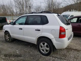 2006 Hyundai Tucson GL with VIN KM8JM12B86U441353, listed as a Copart auction lot 42886664 with 110,495 mi miles and Salvage Title. Bid and sale history available at carsss.com. Image 2.