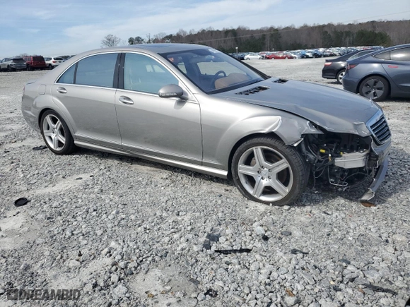 2009 Mercedes-Benz S-Class 5.5L V8 with VIN WDDNG71XX9A262756, listed as a Copart auction lot 44528295 with 80,649 mi miles and Salvage Title. Bid and sale history available at carsss.com. Image 4.