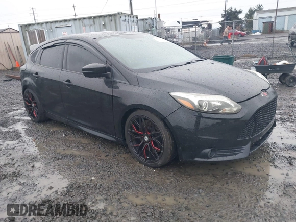 2014 Ford Focus ST with VIN 1FADP3L91EL441379, listed as a IAAI auction lot 41092598 with 58,670 mi miles and . Bid and sale history available at carsss.com. Image 1.